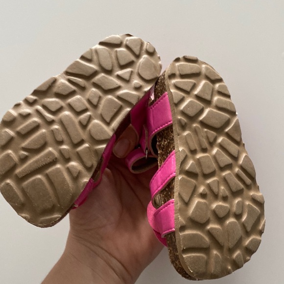 Girls Flower Sandals - Picture 3 of 6